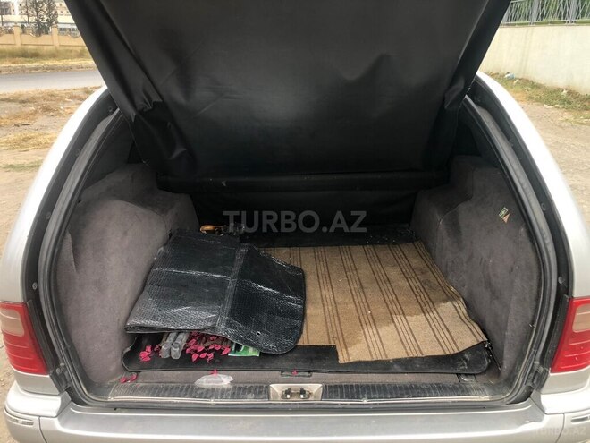 Mercedes E 240 1998, 300,000 km - 2.4 l - Gəncə