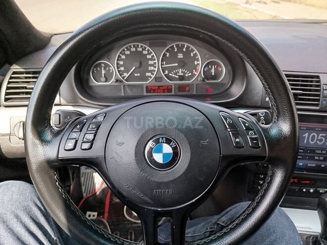 BMW 320-2