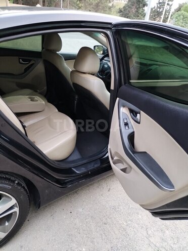 Hyundai Elantra 2014, 201,168 km - 1.8 l - Bakı