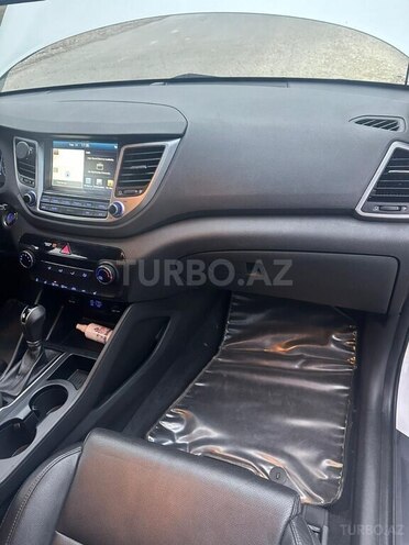 Hyundai Tucson 2017, 197,500 km - 1.7 l - Quba