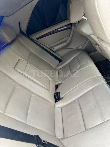 Mercedes C 280 1998, 350,000 km - 2.8 л - Quba