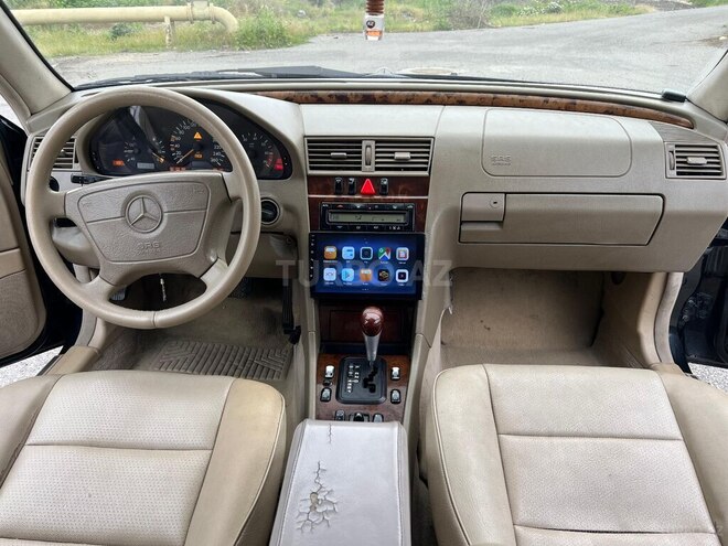 Mercedes C 280 1998, 350,000 km - 2.8 л - Quba