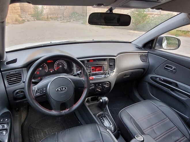 Kia Rio 2010, 248,000 km - 1.4 l - Bakı