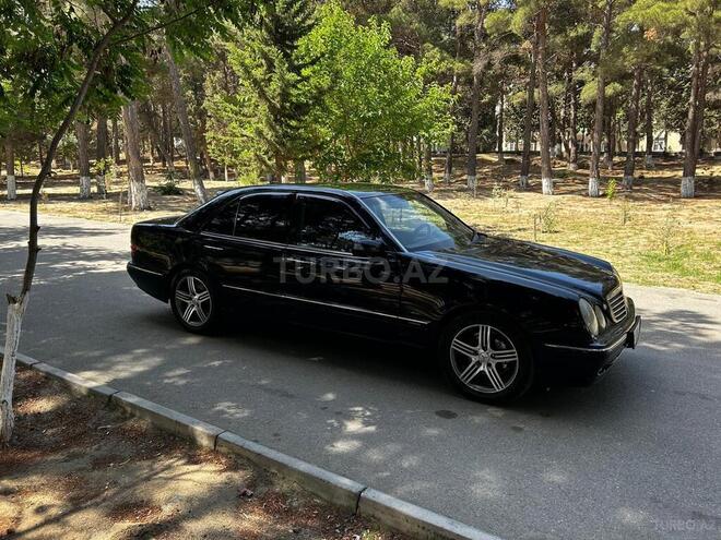 Mercedes E 240 2000, 347,612 km - 2.4 л - Xırdalan