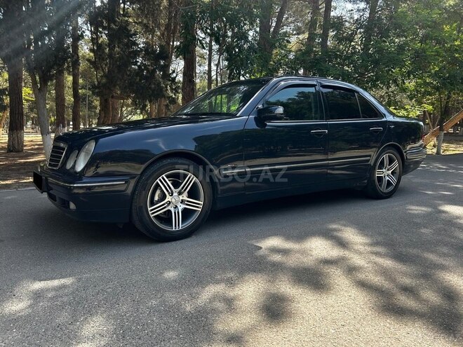 Mercedes E 240 2000, 347,612 km - 2.4 л - Xırdalan