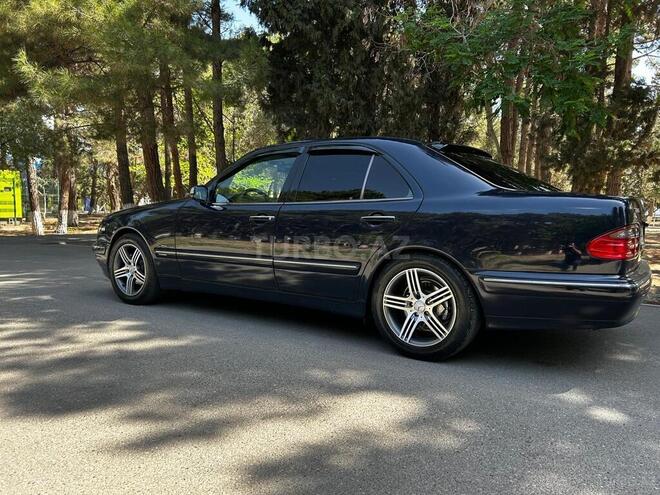 Mercedes E 240 2000, 347,612 km - 2.4 л - Xırdalan