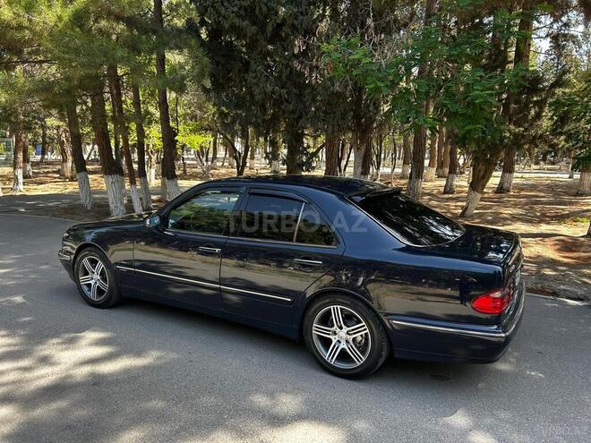 Mercedes E 240 2000, 347,612 km - 2.4 л - Xırdalan