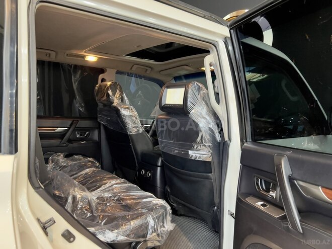 Mitsubishi Pajero 2007, 214,000 km - 3.0 l - Bakı