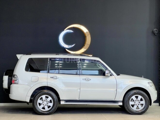 Mitsubishi Pajero 2007, 214,000 km - 3.0 l - Bakı