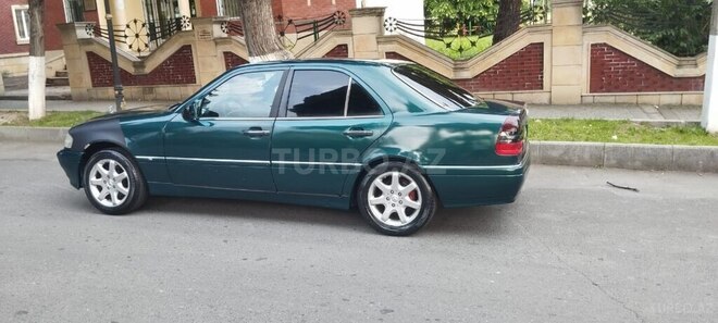 Mercedes C 180 1995, 576,897 km - 1.8 л - Balakən