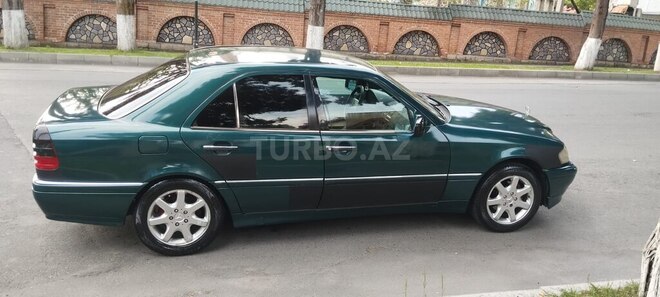 Mercedes C 180 1995, 576,897 km - 1.8 л - Balakən
