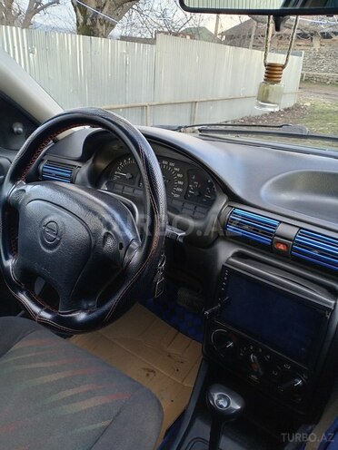 Opel Astra 1997, 570,000 km - 1.6 l - Qəbələ
