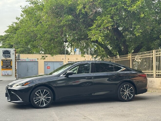 Lexus ES 250 2021, 82,000 km - 2.5 л - Bakı