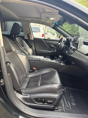 Lexus ES 250 2021, 82,000 km - 2.5 л - Bakı