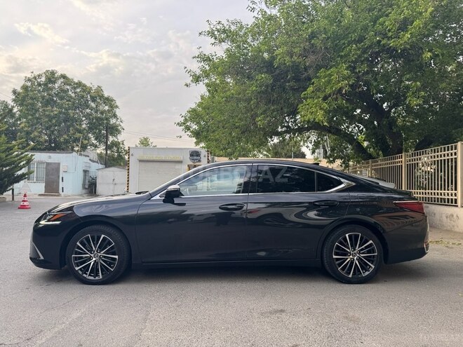 Lexus ES 250 2021, 82,000 km - 2.5 л - Bakı