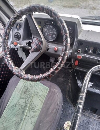 Mercedes 208 D 1994, 450,000 km - 2.3 л - Kürdəmir