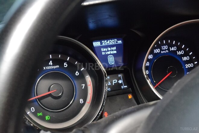 Hyundai Elantra 2012, 254,207 km - 1.8 l - Bakı