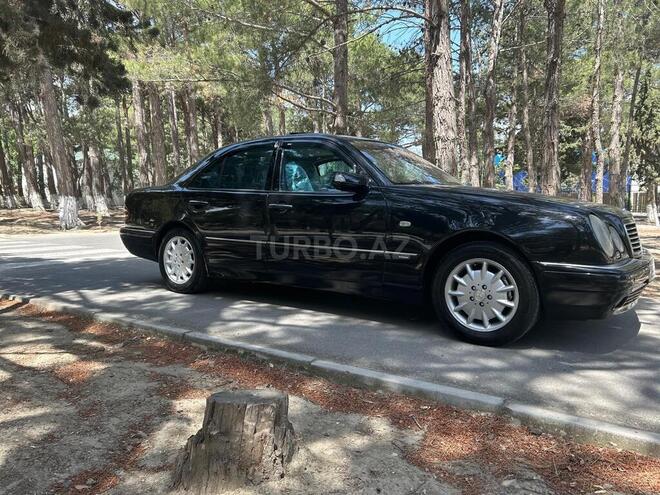 Mercedes E 280 1999, 345,376 km - 2.8 л - Xırdalan
