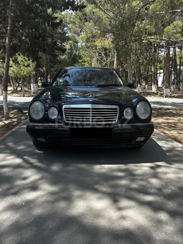 Mercedes E 280 1999, 345,376 km - 2.8 л - Xırdalan