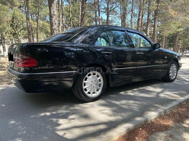 Mercedes E 280 1999, 345,376 km - 2.8 л - Xırdalan