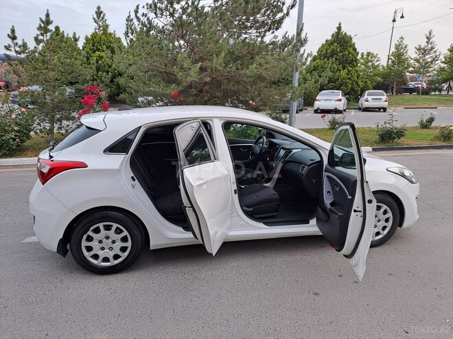 Hyundai i30 2014, 234,091 km - 1.4 l - Sumqayıt