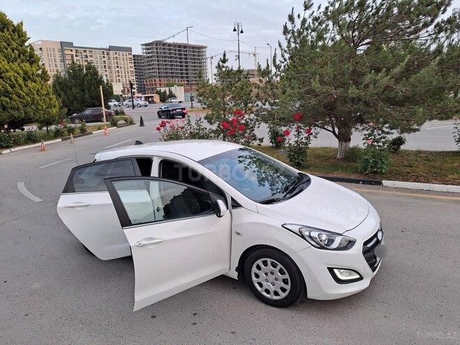Hyundai i30 2014, 234,091 km - 1.4 l - Sumqayıt