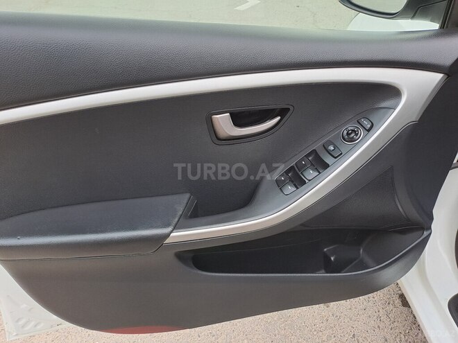 Hyundai i30 2014, 234,091 km - 1.4 l - Sumqayıt