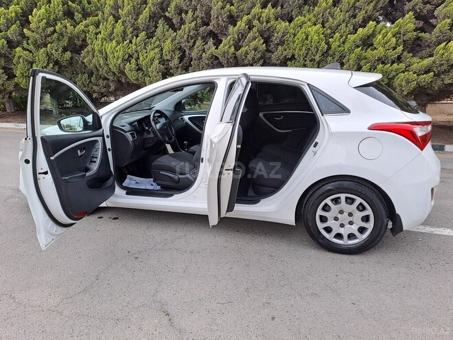 Hyundai i30 2014, 234,091 km - 1.4 l - Sumqayıt