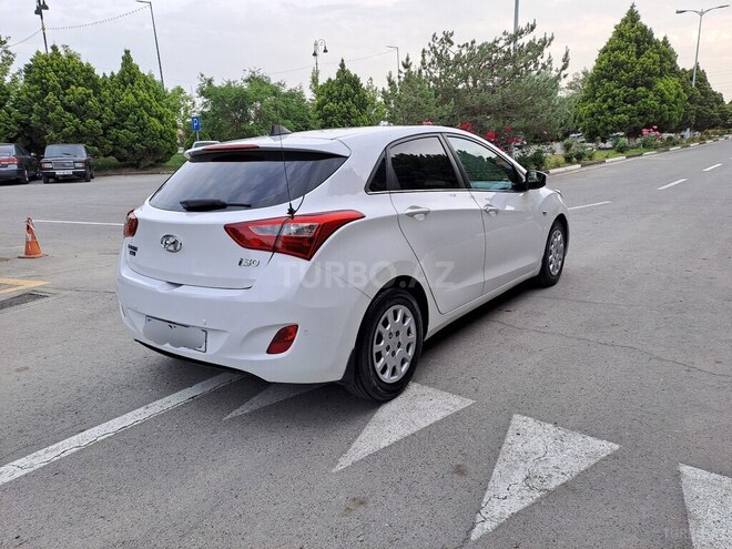 Hyundai i30 2014, 234,091 km - 1.4 l - Sumqayıt