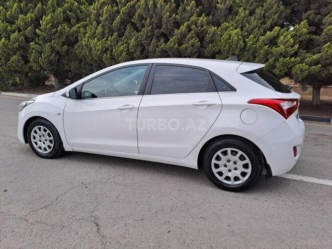 Hyundai i30 2014, 234,091 km - 1.4 l - Sumqayıt
