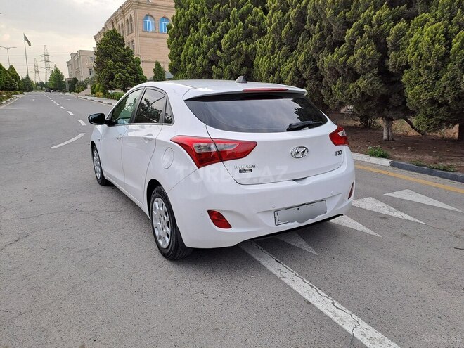 Hyundai i30 2014, 234,091 km - 1.4 l - Sumqayıt