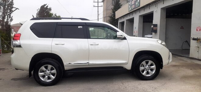 Toyota Land Cruiser Prado 2010, 185,000 km - 2.7 l - Bakı