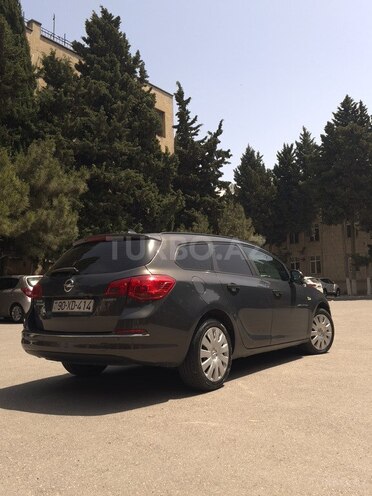 Opel Astra 2013, 164,000 km - 1.4 l - Bakı