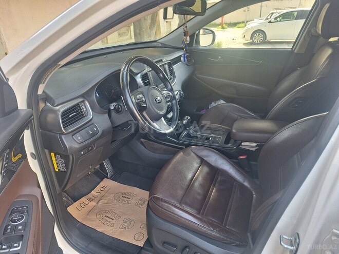 Kia Sorento 2017, 213,000 km - 2.2 l - Bakı