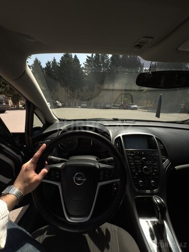 Opel Astra 2013, 164,000 km - 1.4 l - Bakı
