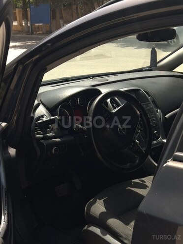 Opel Astra 2013, 164,000 km - 1.4 l - Bakı