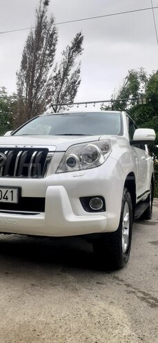 Toyota Land Cruiser Prado 2010, 185,000 km - 2.7 l - Bakı