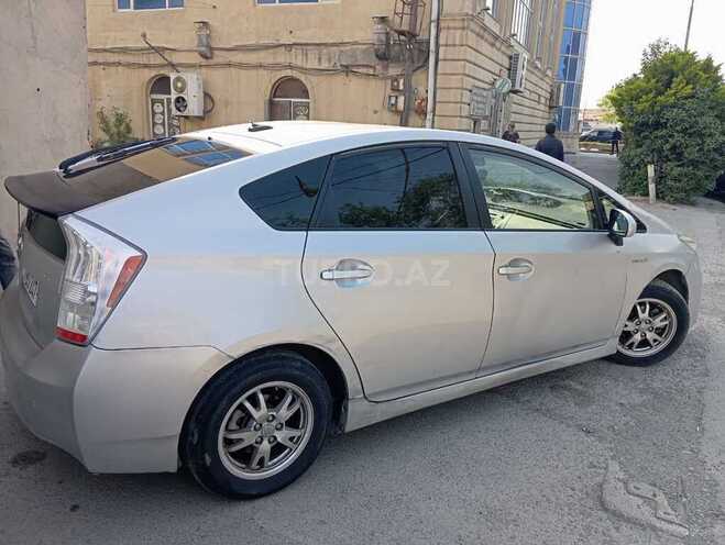 Toyota Prius 2010, 340,000 km - 1.8 л - Bakı