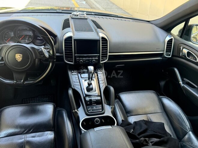 Porsche Cayenne 2014, 163,000 km - 3.6 l - Bakı