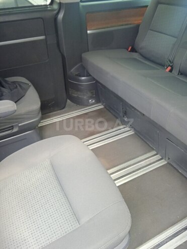 Volkswagen Multivan 2004, 235,000 km - 2.5 l - Bakı