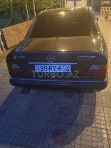Mercedes E 220 1994, 345,000 km - 2.2 l - Bakı