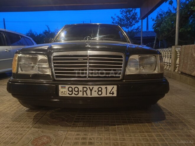 Mercedes E 220 1994, 345,000 km - 2.2 l - Bakı