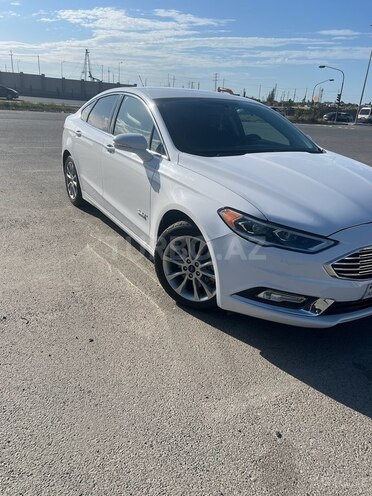 Ford Fusion (North America) 2018, 133,914 km - 2.0 l - Bakı