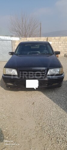 Mercedes C 230 1998, 480,000 km - 2.3 l - Qobustan