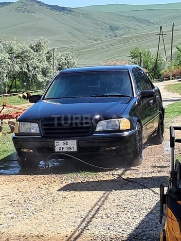 Mercedes C 230 1998, 480,000 km - 2.3 l - Qobustan