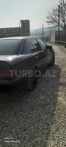 Mercedes C 230 1998, 480,000 km - 2.3 l - Qobustan