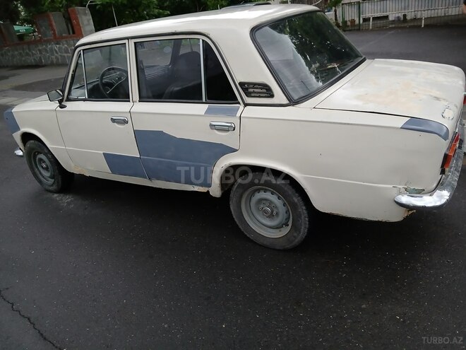 LADA (VAZ) 21011 1985, 88,742 km - 1.6 л - Qax