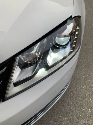 Volkswagen Passat 2012, 270,000 km - 2.0 l - Bakı