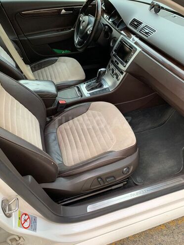 Volkswagen Passat 2012, 270,000 km - 2.0 l - Bakı