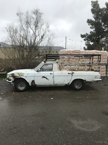 GAZ 24 1988, 123,547 km - 2.5 l - Bərdə